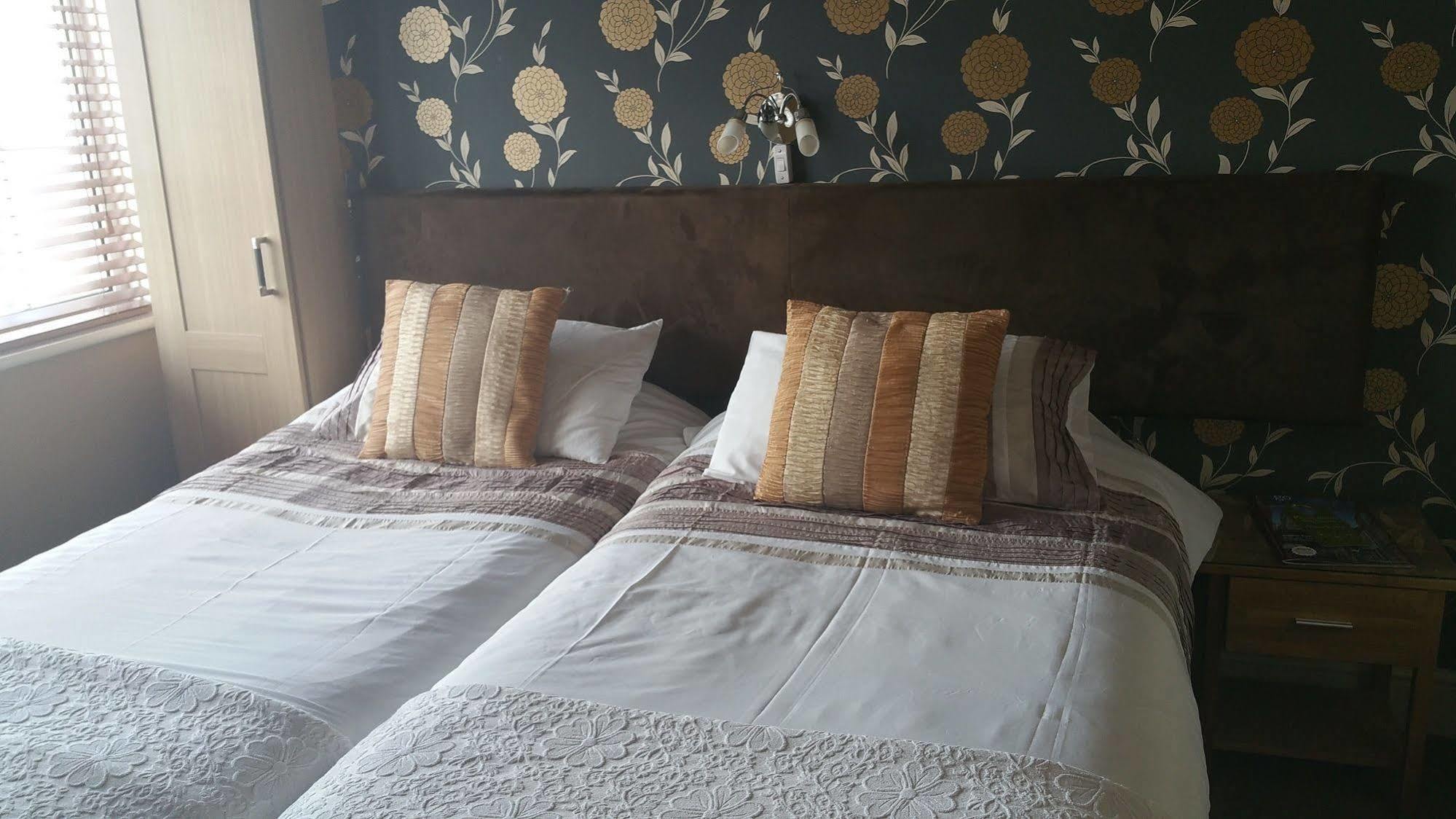 Brentwood Guest House York Esterno foto